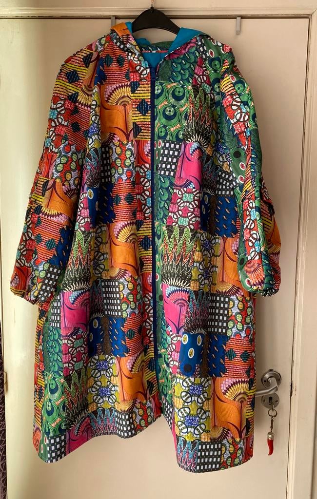 Handgemaakte regenjas - Uniek stuk - Groot formaat, Kleding | Dames, Ophalen of Verzenden, Blauw