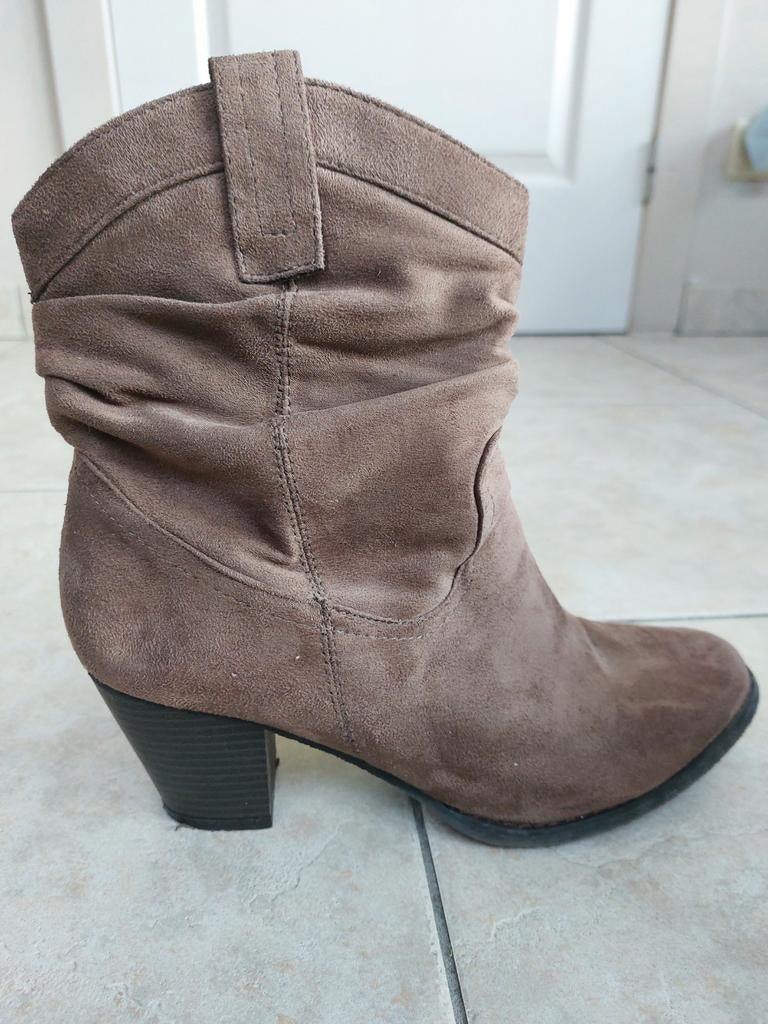 Enkellaarzen lage laarzen enkellaarsjes damesschoenen 41, 2-Bizzy, Beige, Lage of Enkellaarzen, Ophalen of Verzenden