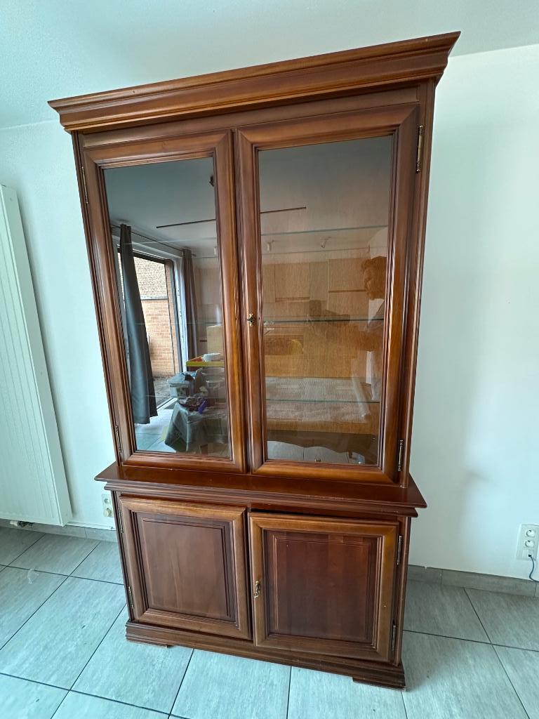 salle à mangé, Enlèvement, Utilisé, Bois encien, 4 à 6 chaises