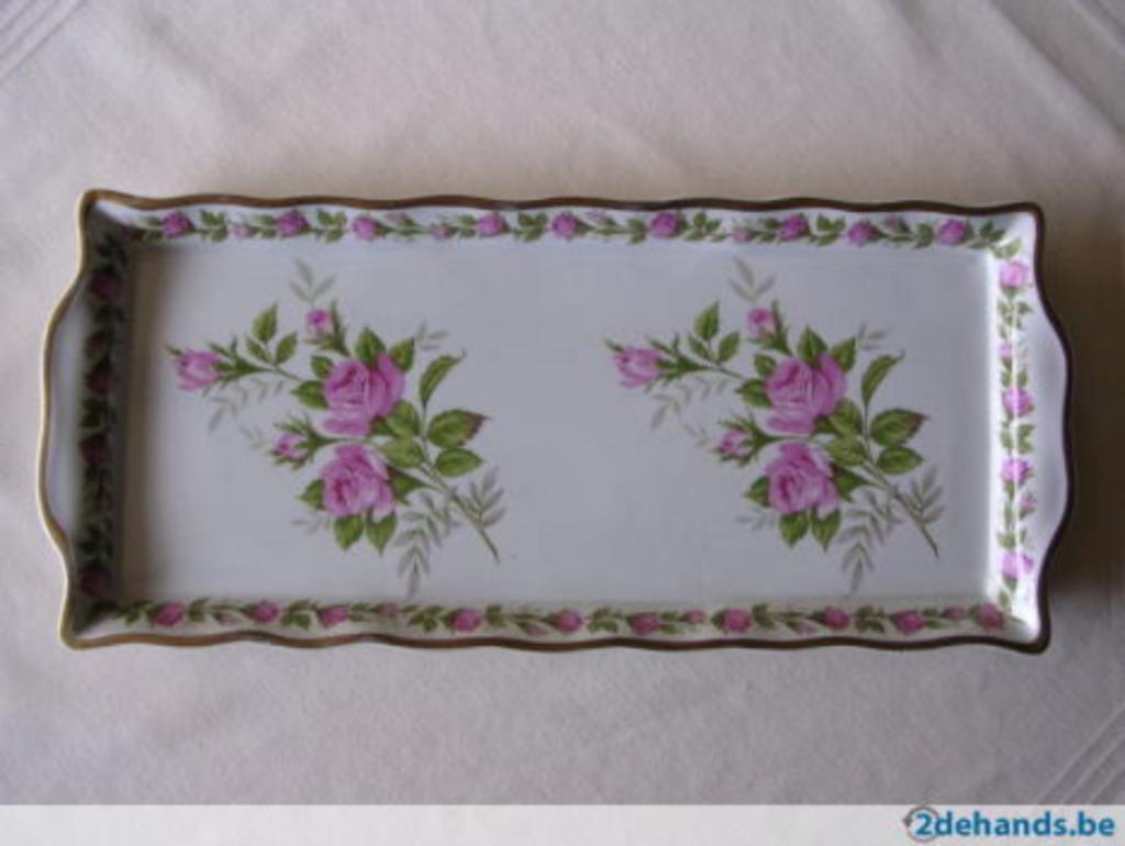 Plat en porcelaine italienne, Enlèvement