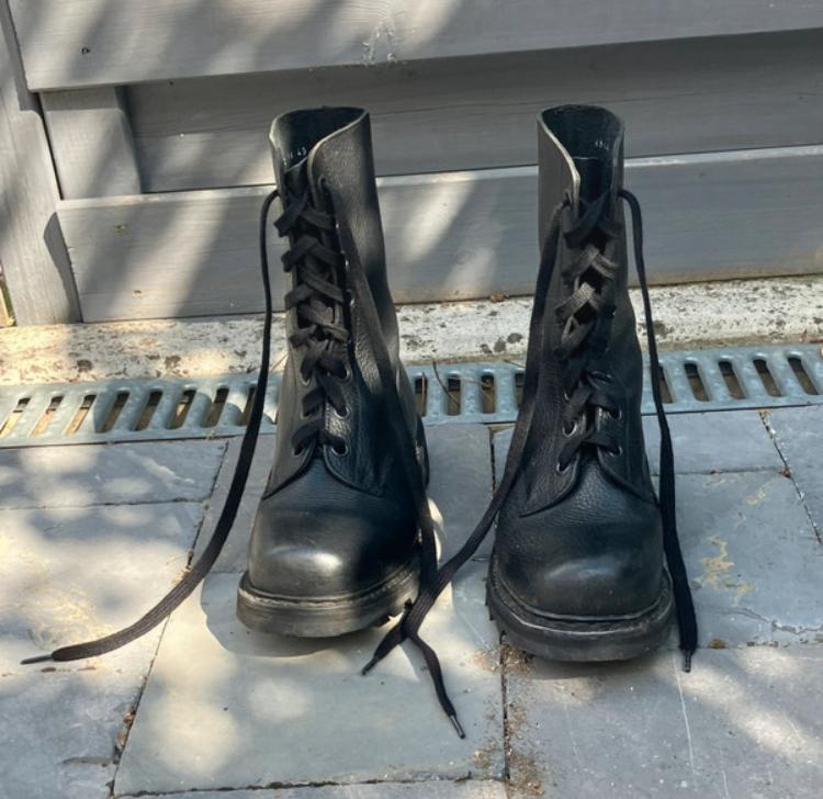 Chaussures en cuir véritable, Enlèvement, Comme neuf
