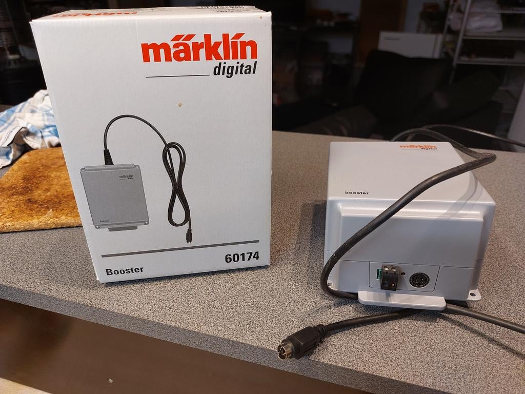 Marklin booster 60174, Hobby & Loisirs créatifs, Enlèvement ou Envoi