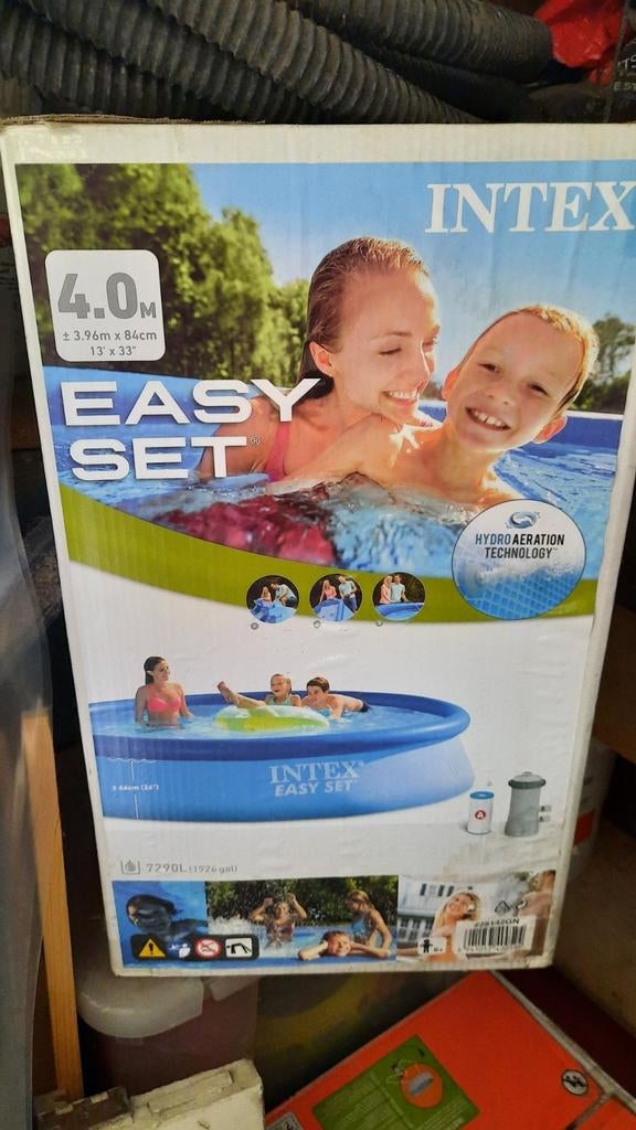 Intex zwembad. 3.96x 84.+ vele toebehoren, Ophalen, Zo goed als nieuw