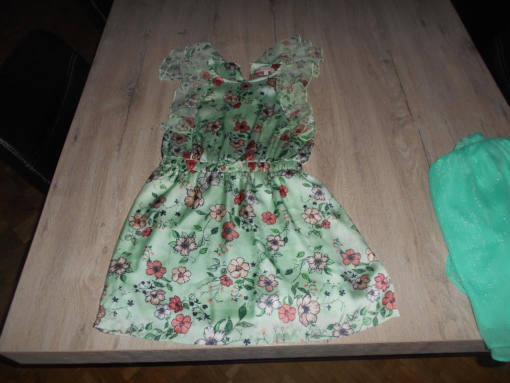 zomers bloemenkleed maat 140, C&A, Meisje, Ophalen of Verzenden, Zo goed als nieuw