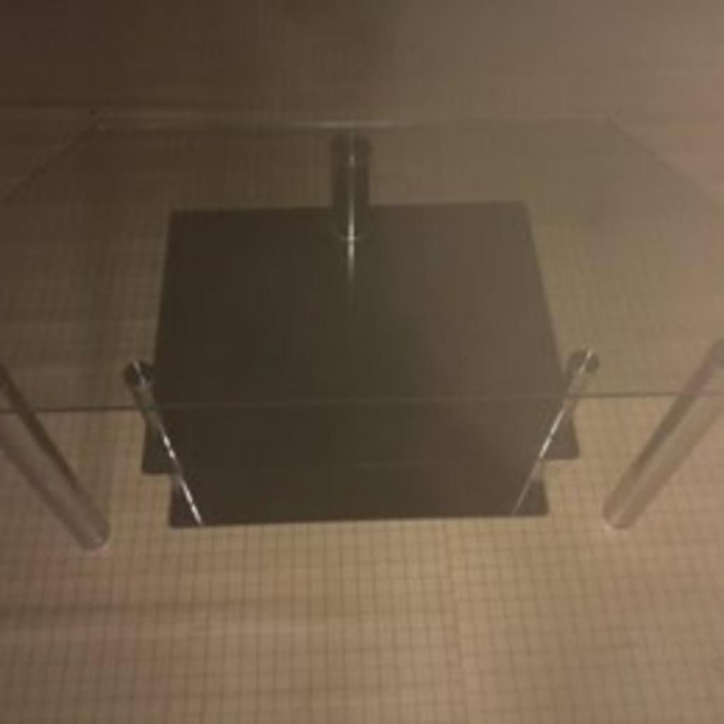 Table TV en Verre, 25 à 50 cm, Moins de 100 cm, Verre, Enlèvement