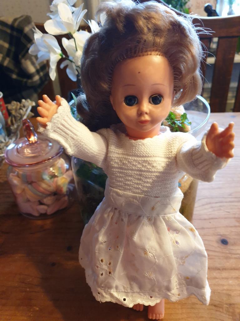Unica pop , vintage 32 cm, Verzamelen, Poppen, Ophalen of Verzenden, Pop