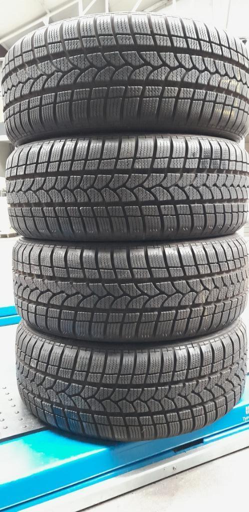 banden 225/50R17 zo goed als nieuw, Autos : Pièces & Accessoires, Autres pièces automobiles, Enlèvement, Utilisé