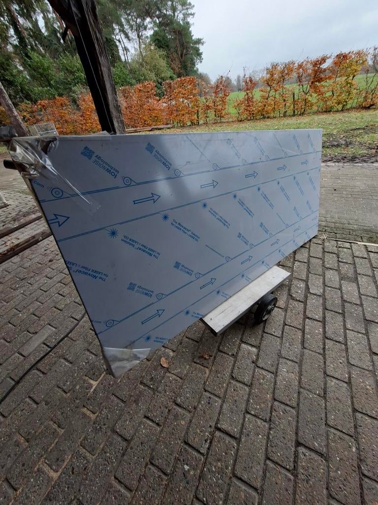 Rvs plaat inox geborsteld, Ophalen