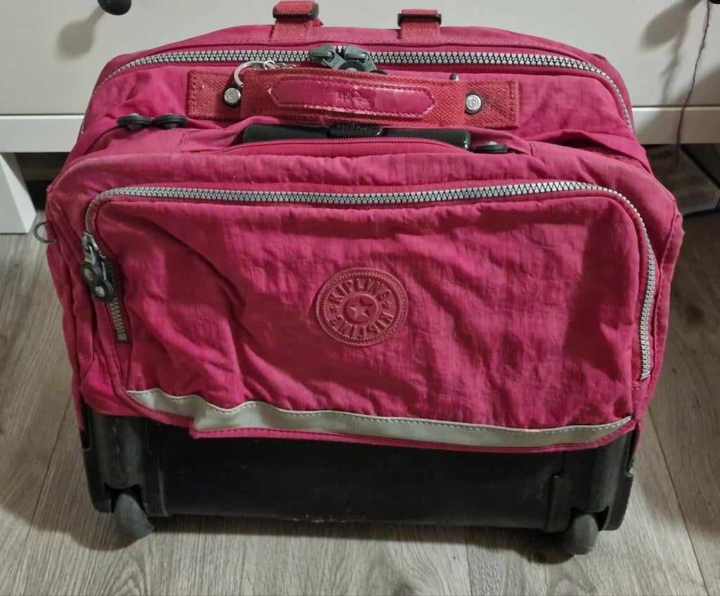 Cartable Kipling, Enlèvement