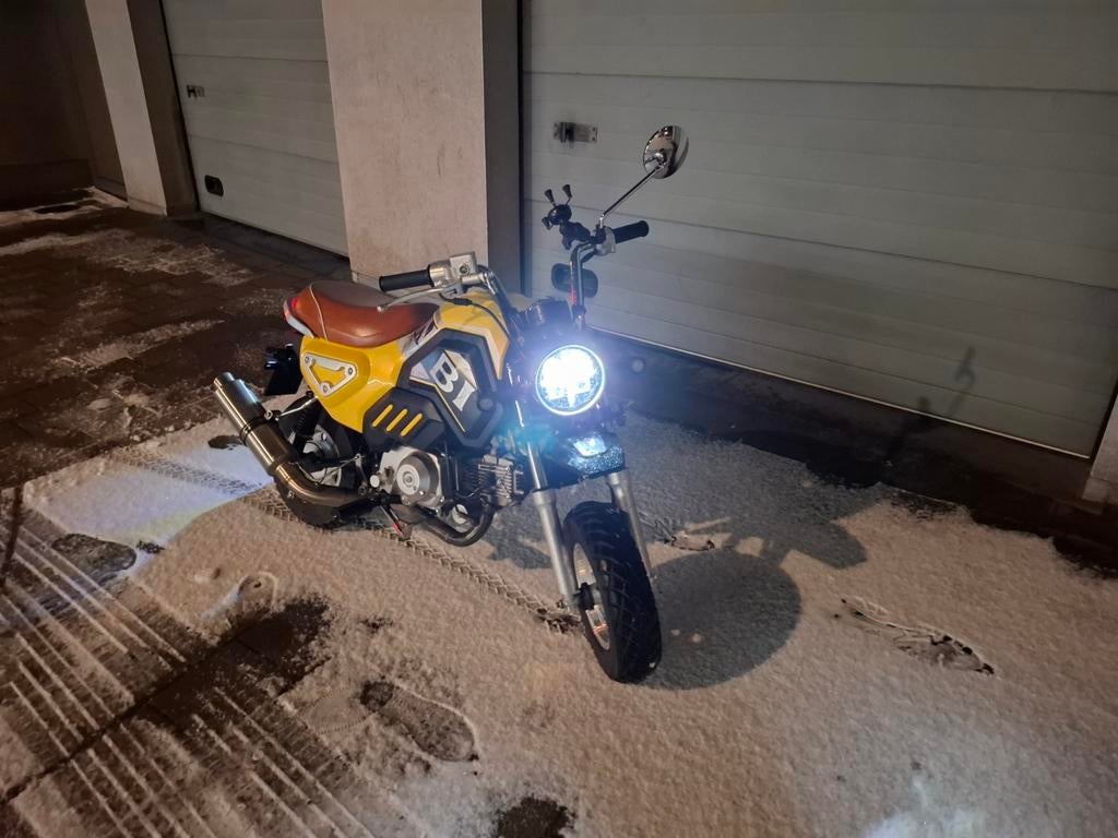 Monkey geel, Ophalen, Zo goed als nieuw, 50 cc, Overige typen