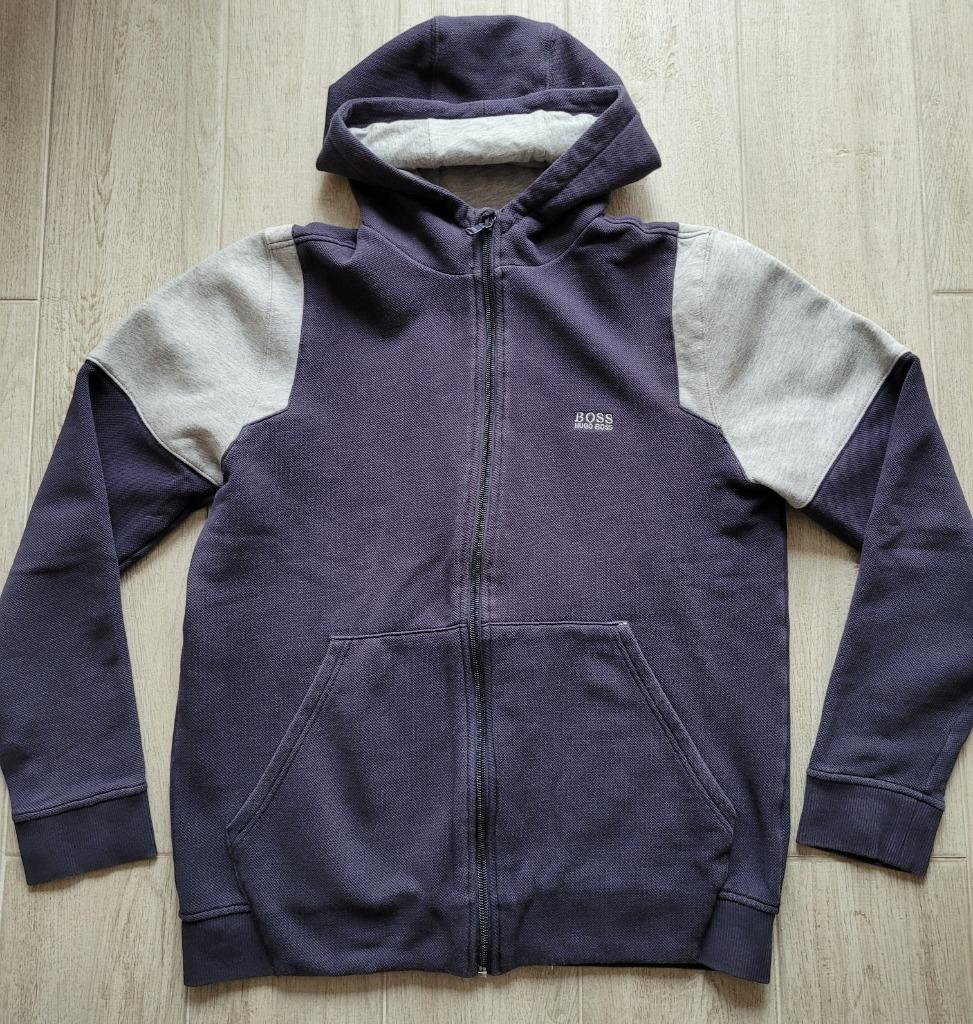 Donkerblauwe gilet met kap - Hugo Boss - maat 176, Kinderen en Baby's, Trui of Vest, Ophalen of Verzenden, Zo goed als nieuw, Hugo Boss