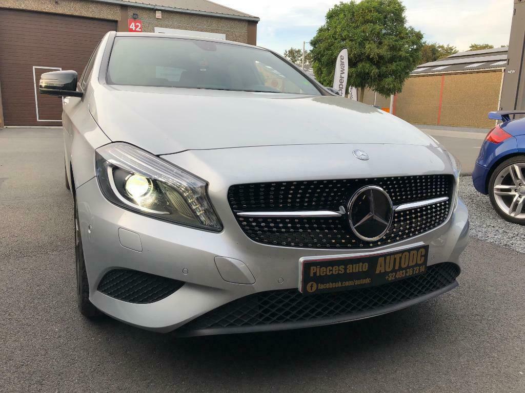 Rare! Calandre look Amg diamant pour Mercedes A W176 (12-15), Enlèvement ou Envoi
