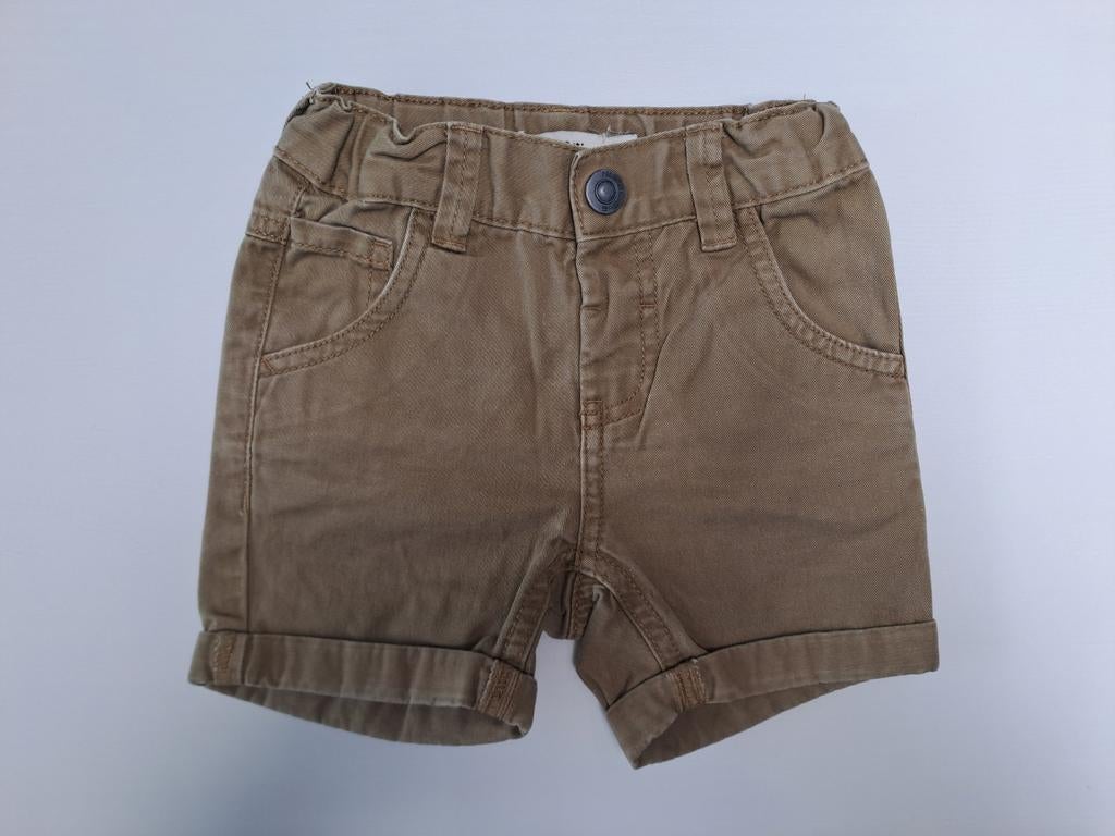Mt 92 Lichtbruine short, Kinderen en Baby's, Kinderkleding | Maat 92, Broek, Name it, Ophalen of Verzenden, Zo goed als nieuw