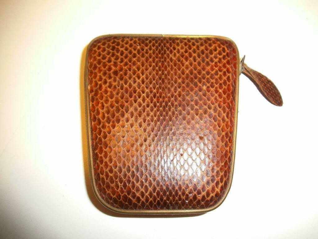 Vintage poederdoos in slangenlederen etui (DS203-zm), Wangen, Gebruikt, Bruin, Ophalen of Verzenden