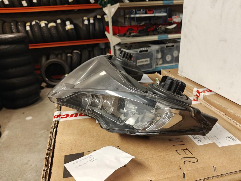 DUCATI MULTISTRADA 1200S 2015 KOPLAMP, Motoren, DUCATI, Gebruikt, Ophalen of Verzenden, Jackierogier@outlook.be