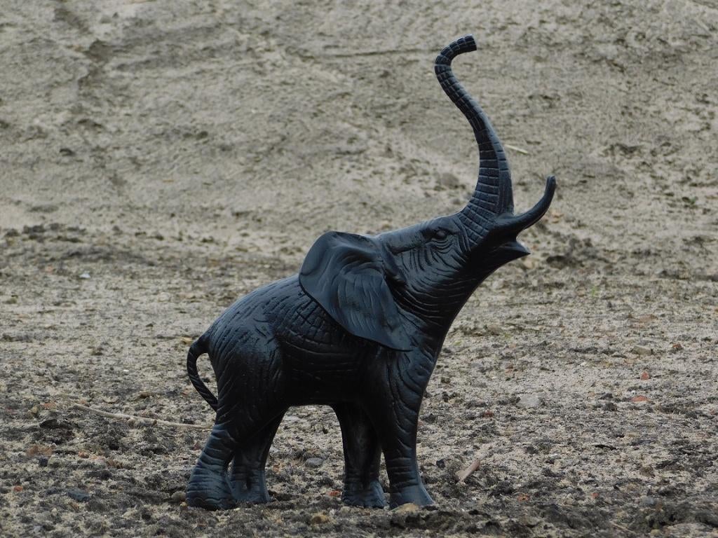 Sculpture d'éléphant - noir - aluminium, Jardin & Terrasse, Statues de jardin, Neuf, Animal, Métal, Enlèvement ou Envoi