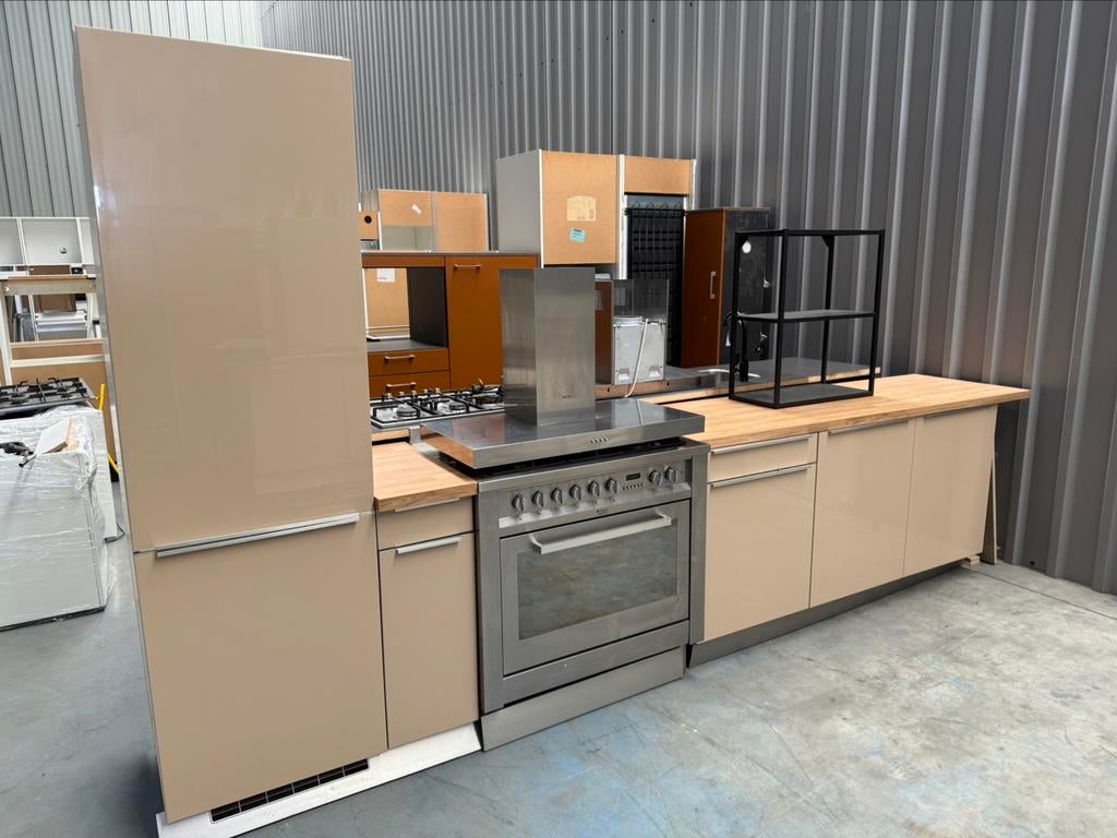 Cuisine droite complète et soignée + équipement + DÉMONTÉE, Enlèvement ou Envoi, Cuisine à paroi simple