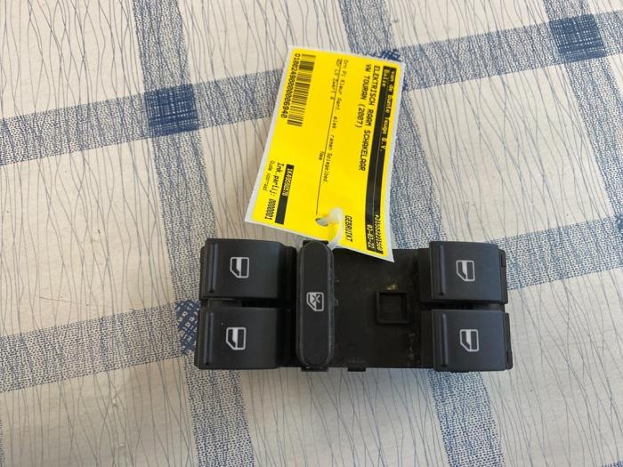Elektrisch Raam Schakelaar van een Volkswagen Touran, Auto-onderdelen, Gebruikt, -, Volkswagen, -