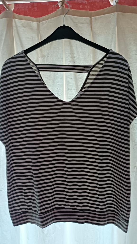 t-shirt rayé Paprika : M/L, Enlèvement ou Envoi, Chemise ou Top, Blanc, Porté