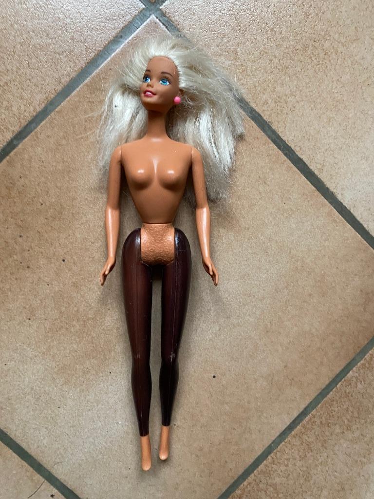 Barbie Ocean Friends benen veranderen van kleur ZG staat, Verzenden, Gebruikt, Fashion Doll