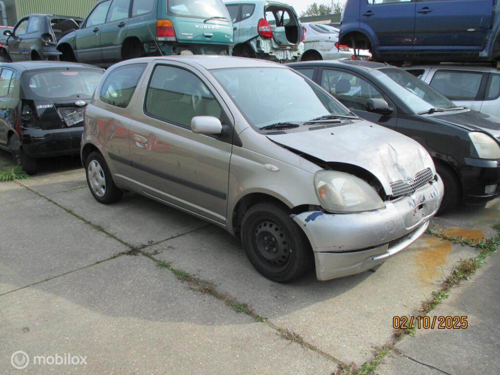 Onderdelen Toyota Yaris 1.3 VVT-i Sol 2004, Gebruikt, Toyota, Toyota