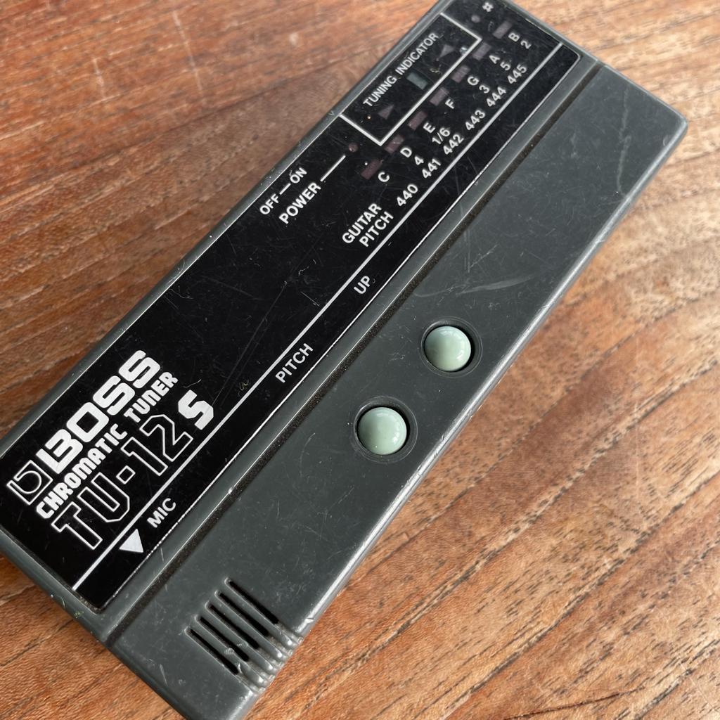 Boss TU-12 S chromatic tuner, Ophalen of Verzenden, Gebruikt, Overige typen