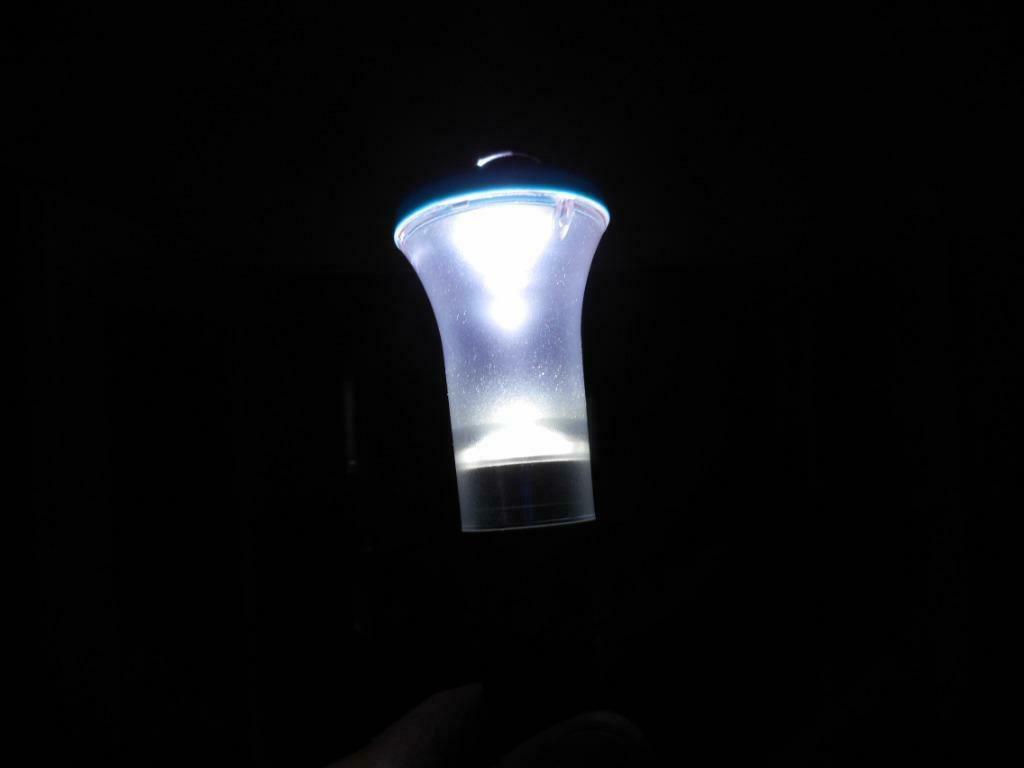 NOUVELLE LAMPE DE POCHE, Enlèvement ou Envoi, Neuf, Batterie
