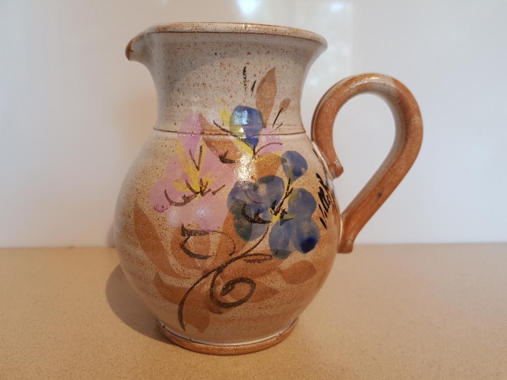 Franse vintage keramisch aardewerk kruik handgemaakt; H 16,5, Ophalen of Verzenden