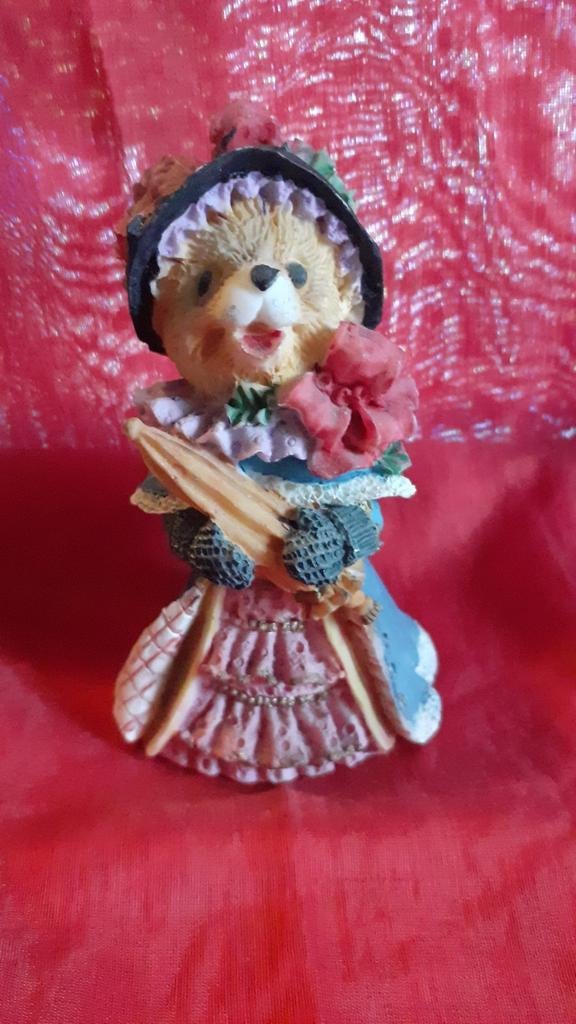 madame ourson decorative en resine, Enlèvement ou Envoi