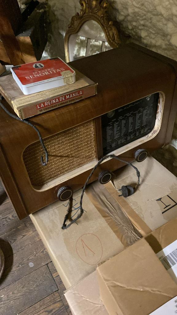 Vintage Blaupunkt buizenradio – restauratie of decoratie”, Antiek en Kunst, Ophalen