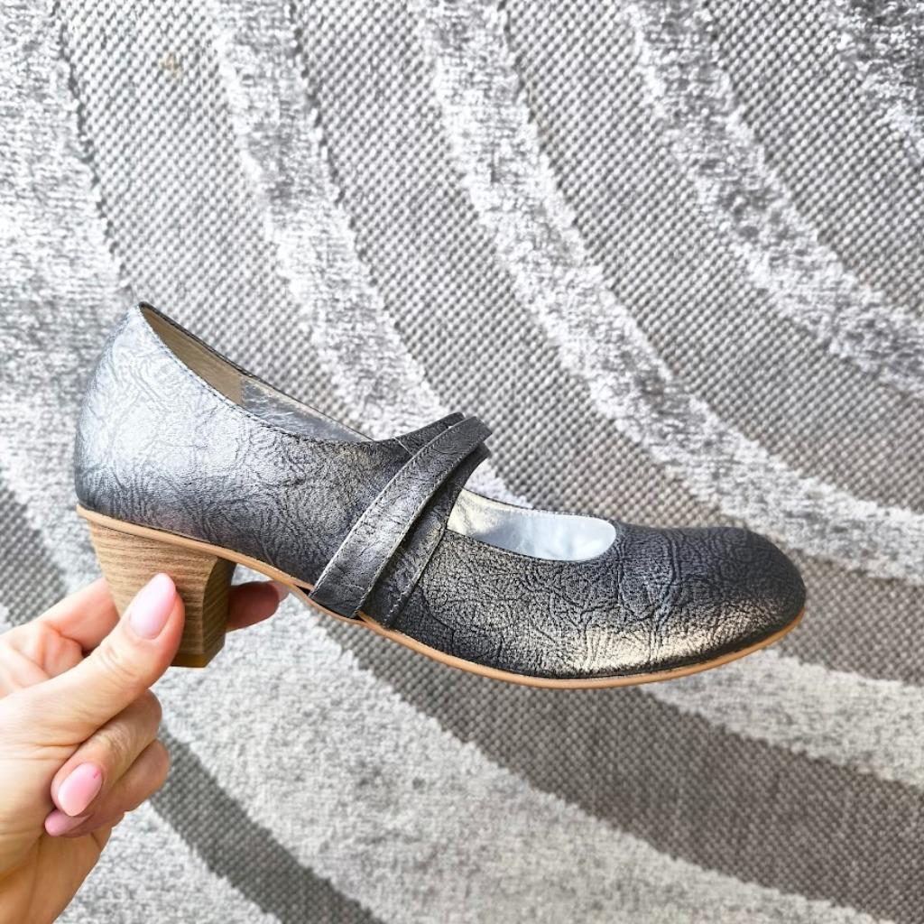 pump zilver leder Livingstone maat uk 6 - eu 39, Kleding | Dames, Ophalen of Verzenden