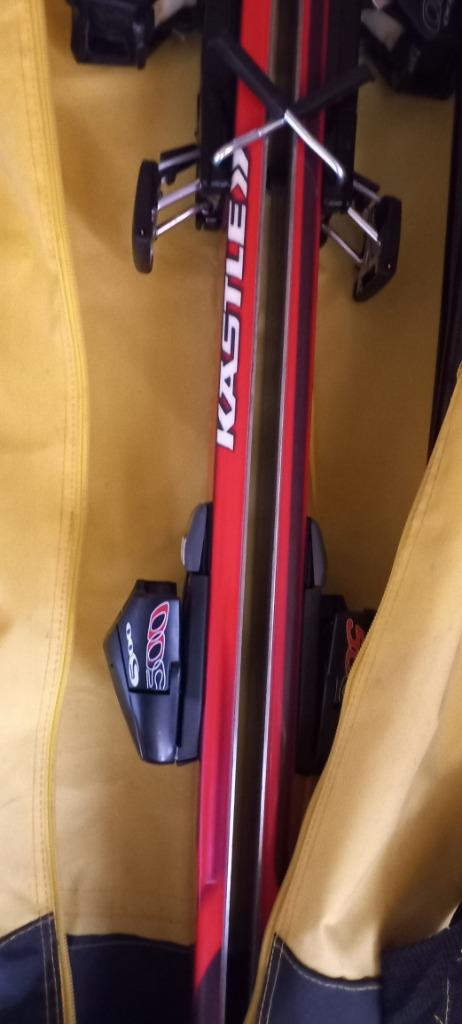 paar ski's, Ophalen, Gebruikt, Ski, Stokken