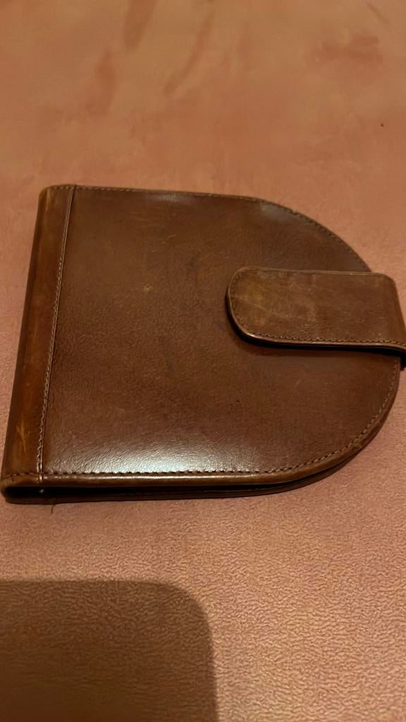 Lederen etui voor 10 cd’s, Ophalen of Verzenden, Gebruikt