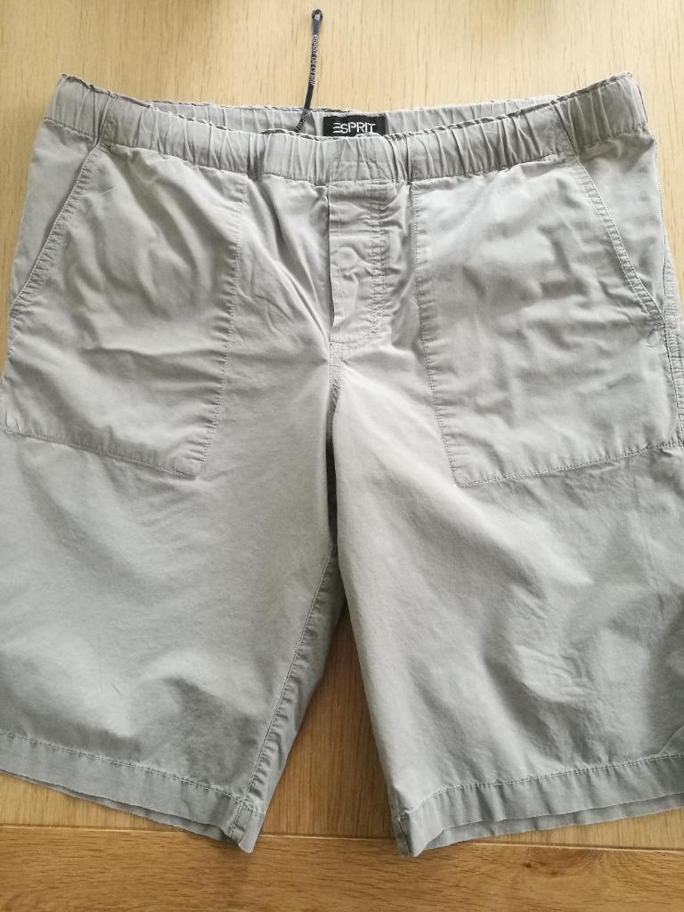 Short (Homme, Esprit, taille 30), Enlèvement ou Envoi, Porté, Beige, Esprit