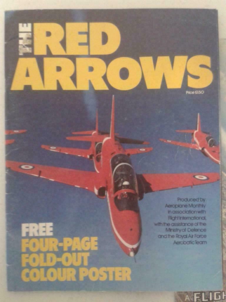 Les flèches rouges, Enlèvement ou Envoi, Armée de l'air, Livre ou Revue
