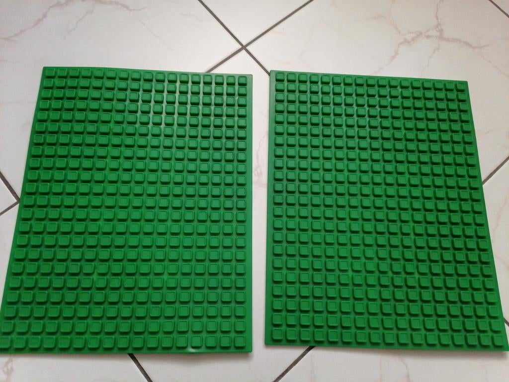 2 groene grondplaten, Ophalen of Verzenden, Lego