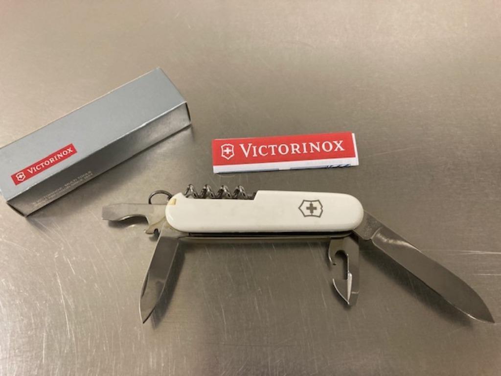 Zwitsers zakmes, Hobby en Vrije tijd, Ophalen, Nieuw