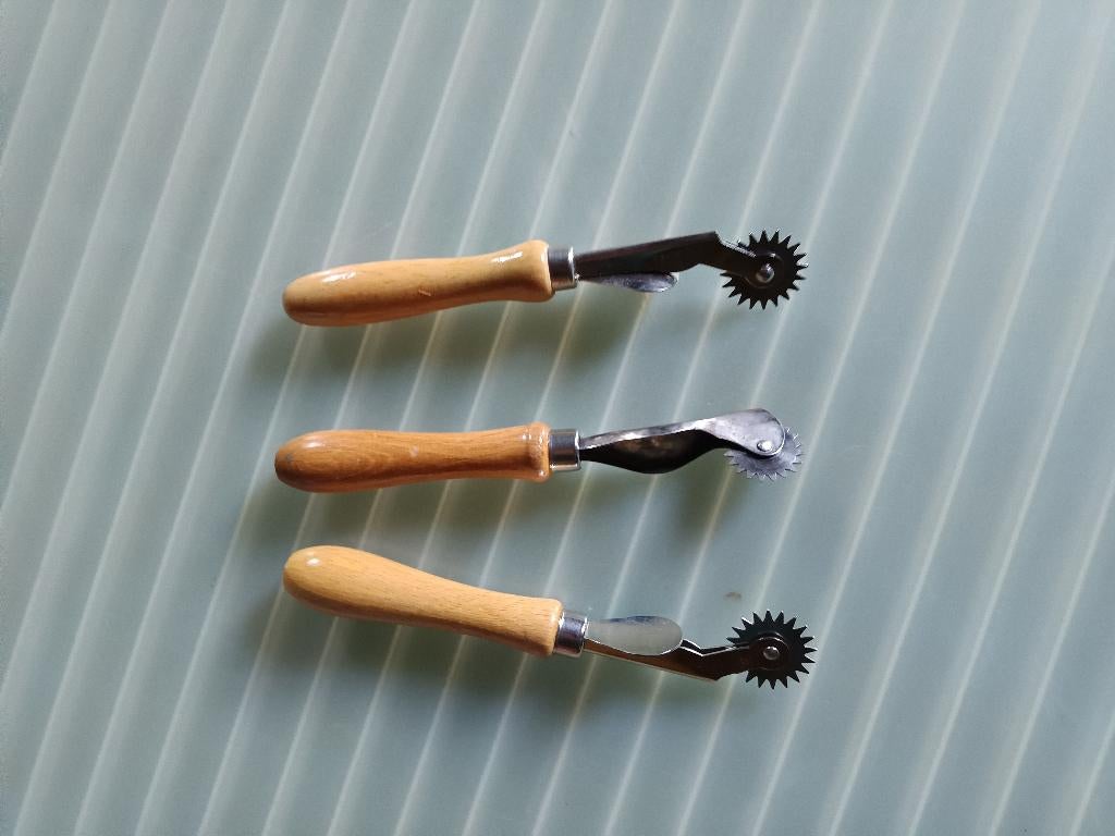 Naaien: radeer rolletjes, Ophalen of Verzenden, Zo goed als nieuw, Gereedschap of Accessoires