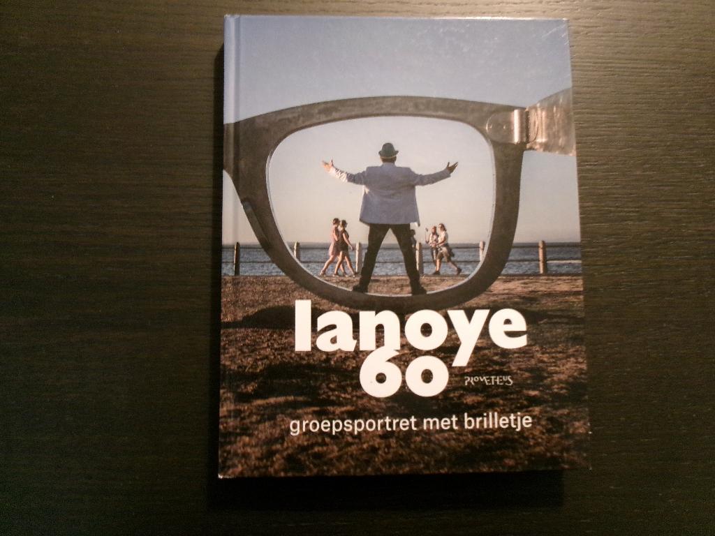 Lanoye 60 -Groepsportret met brilletje-, Ophalen of Verzenden