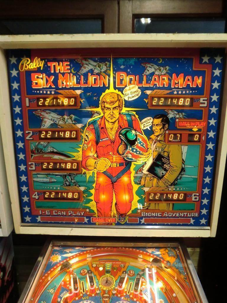 Flipperkast Man van 6 miljoen van het merk Bally, Ophalen, Elektronisch, Bally, Zo goed als nieuw