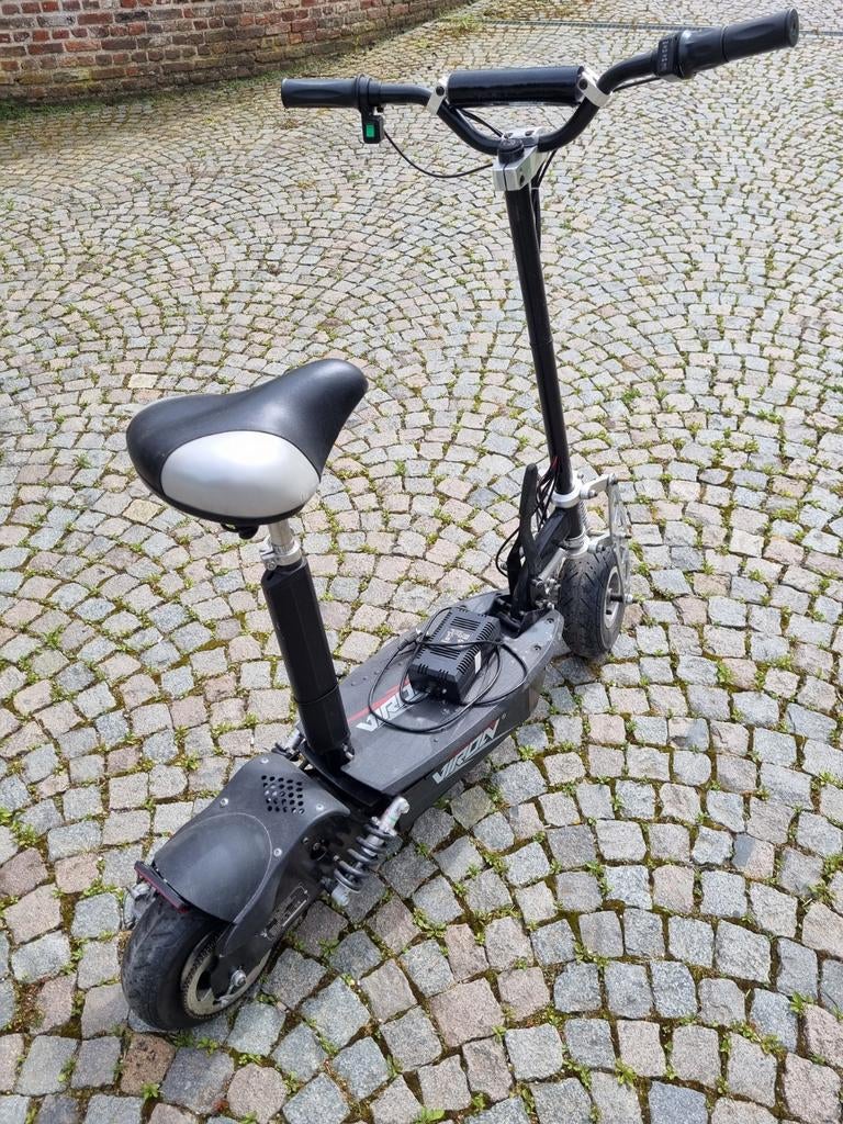 Elektrische step met zadel, Fietsen en Brommers, Ophalen, Gebruikt, Elektrische step (E-scooter), Viron