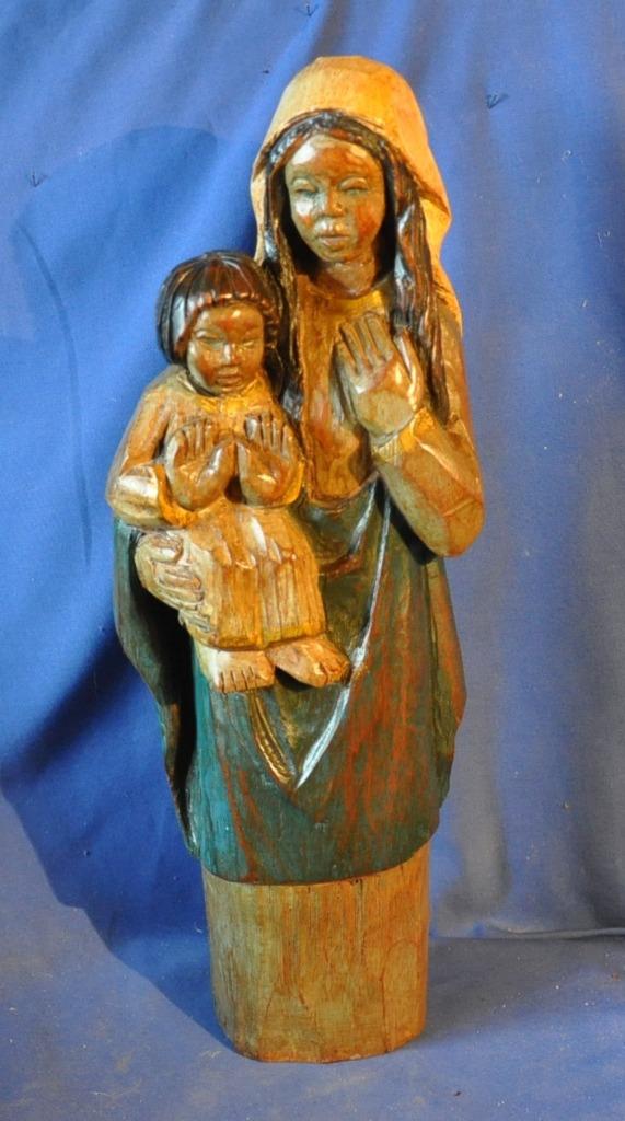 D grande vierge a l'enfant en bois sculpté signée GL 1993, Enlèvement ou Envoi