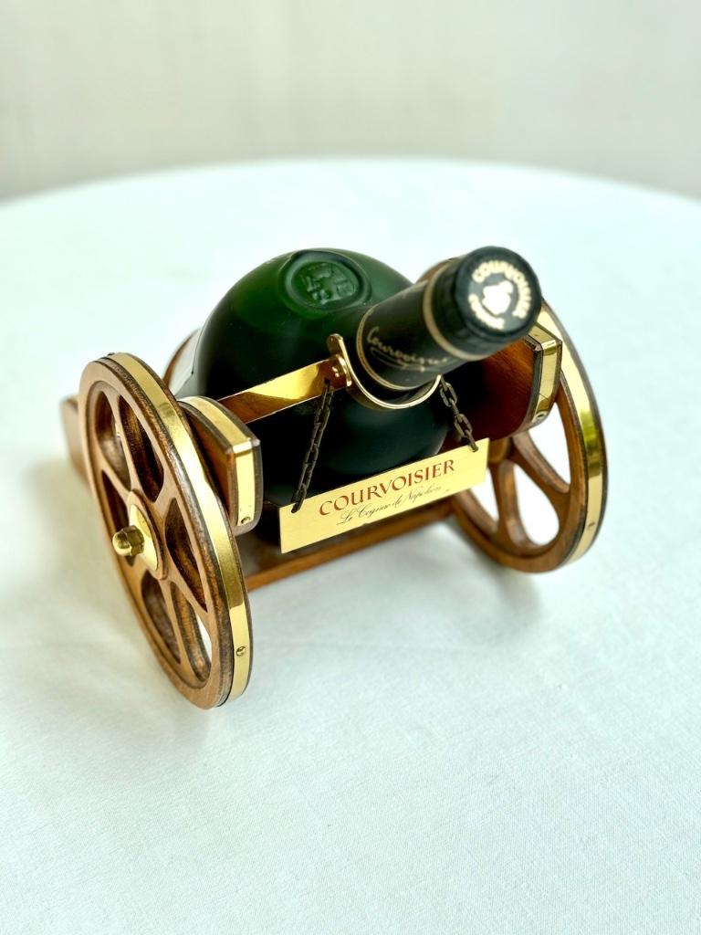 Cognac Courvoisier Le Napoleon, Collections, Pleine, Comme neuf, Enlèvement, Autres types