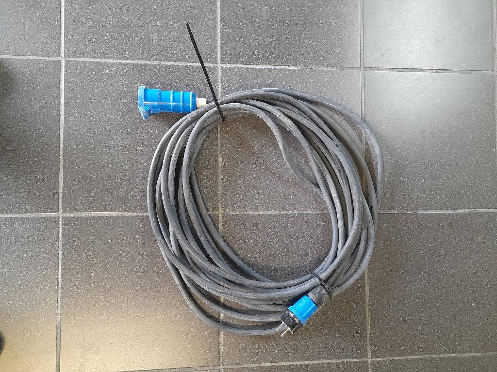 Allonge électrique 3 G x 2,5, Enlèvement, Utilisé, Câble ou Fil électrique