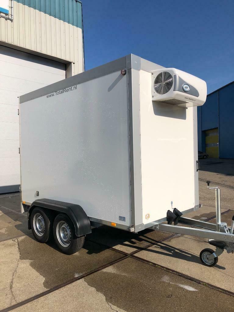 Koelwagen Vrieswagen of unit huren ook bij spoed, Articles professionnels, Machines & Construction | Abris de chantier & Conteneurs