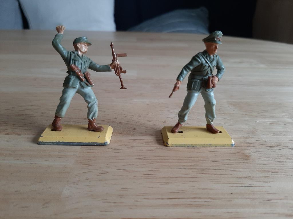 2 figurines soldats Deetail Afrika Korps, Collections, Statues & Figurines, Enlèvement ou Envoi, Utilisé, Autres types