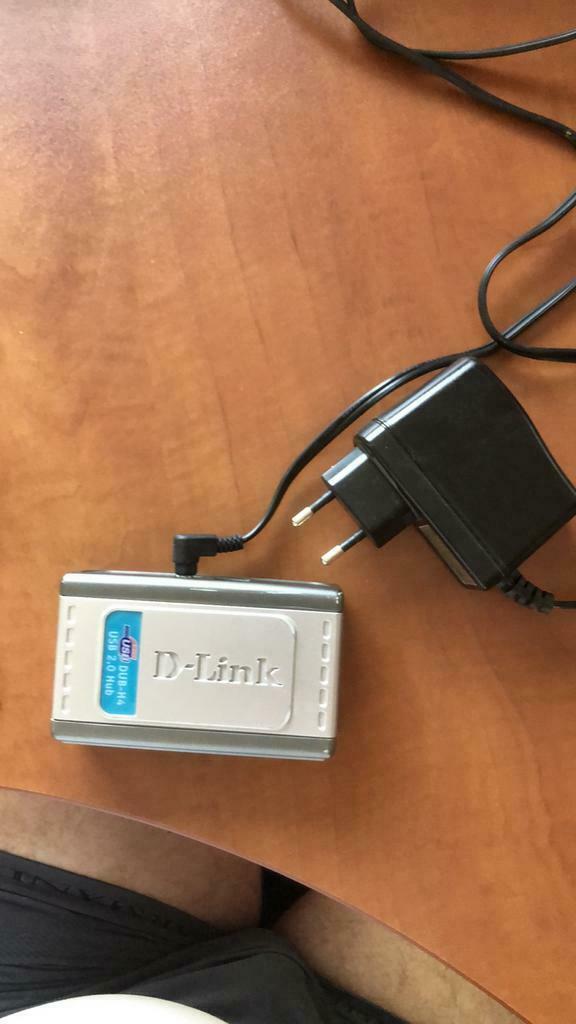 Concentrateur USB 2.0 D-Link DUB-H4, Enlèvement ou Envoi, Comme neuf