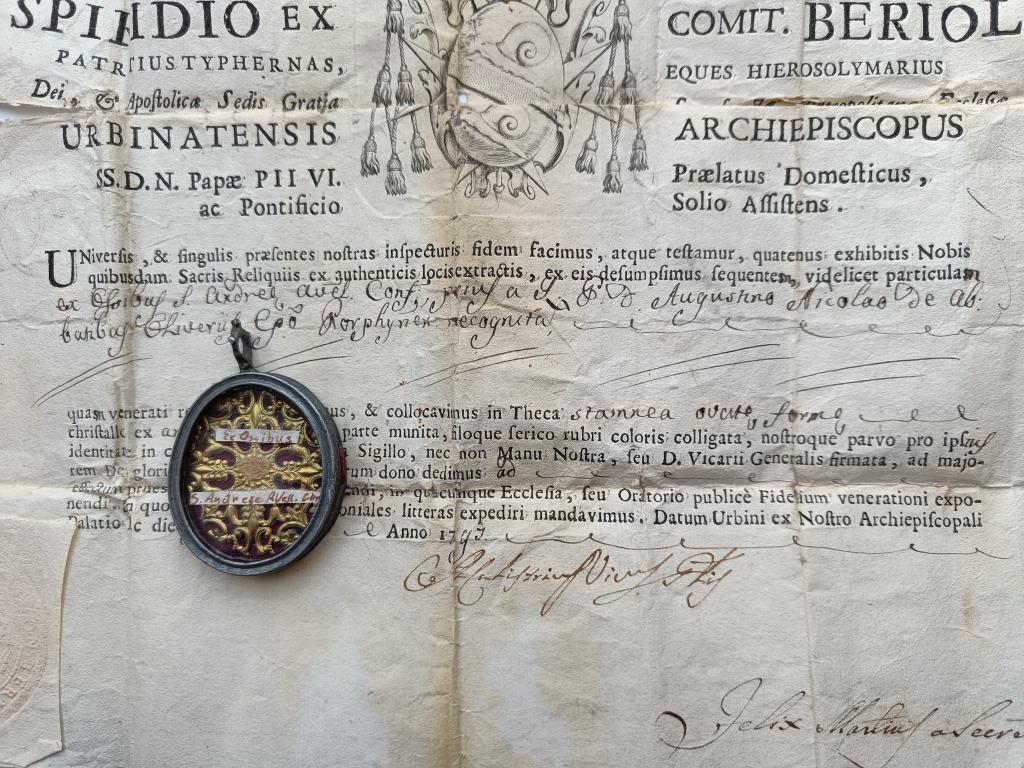 Relikwie, Antiek en Kunst, Antiek | Religieuze voorwerpen, Ophalen of Verzenden