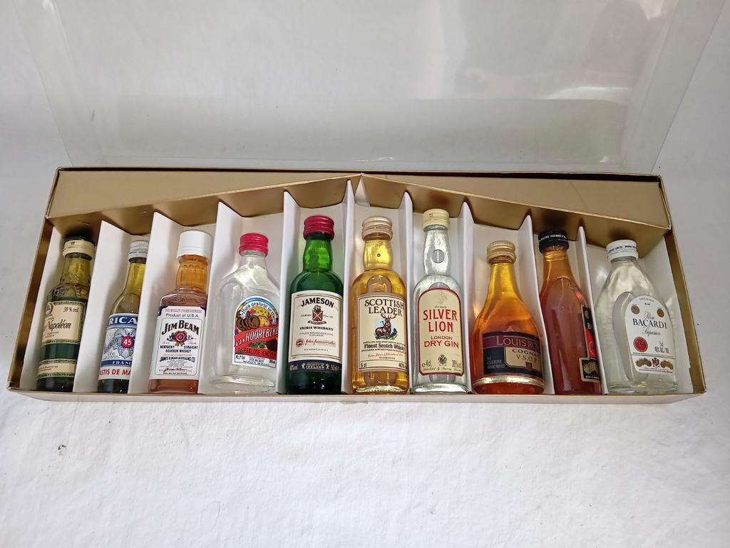 Mignonnette d'alcool, Enlèvement ou Envoi, Neuf, Autres types, Pleine
