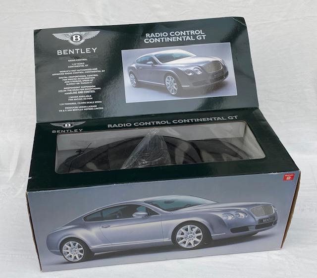Bentley Continental GT scale 1/10 with  radio control, Autos : Divers, Voitures en kit, Enlèvement